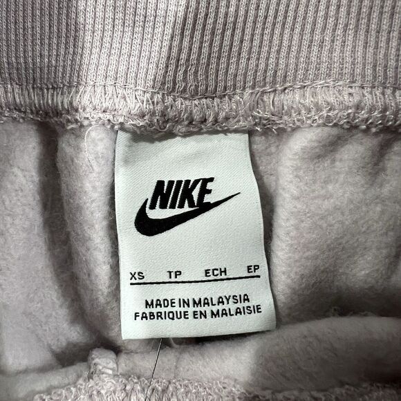 Nike Women's Sportswear Phoenix Fleece High Waisted 2" Logo Shorts FN2821-019 XS - Picture 3 of 9